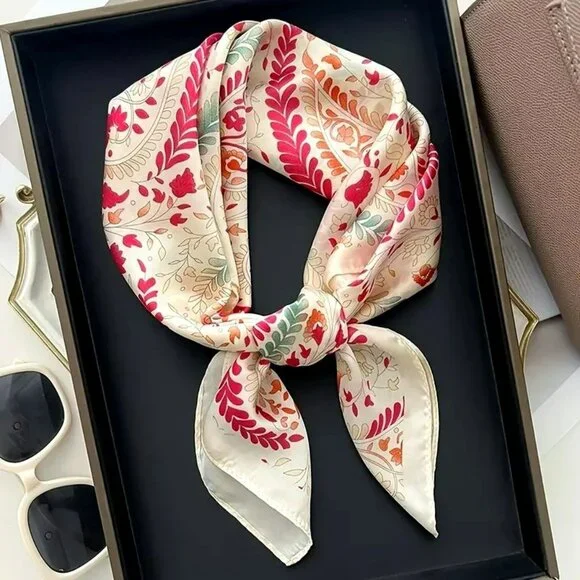 NWT - Chic Women's Large Square Scarf (SKU 0285) - Picture 1 of 2